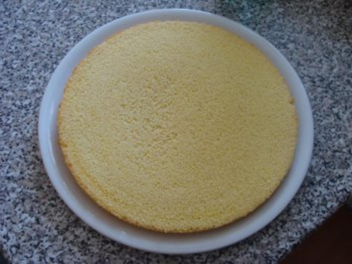 Quark-Sahne-Ananas-Torte - Rezept - Bild Nr. 3