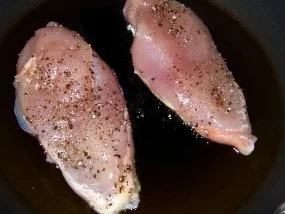 Rezept: Überbackenes Paprikahuhn Bild Nr. 4 Überbackenes Paprikahuhn - Rezept - Bild Nr. 4