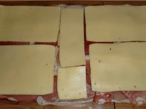 Rezept: Gegrillte Maultasche im Speckmantel auf Spinat mit Achatschnecken garniert Bild Nr. 9 Gegrillte Maultasche im Speckmantel auf Spinat mit Achatschnecken garniert - Rezept - Bild Nr. 9