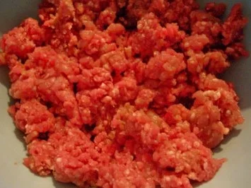 Kochen: Pfeffer-Hackfleisch-Röllchen - Rezept - Bild Nr. 2