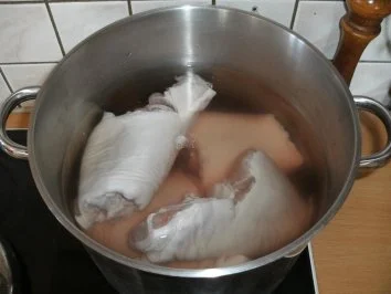 Rezept: Wursten: Eisbein im Glas Bild Nr. 2 Wursten: Eisbein im Glas - Rezept - Bild Nr. 2