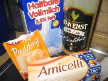 Rezept: Dessert: Eierlikörpudding für "Große" Bild Nr. 9 Dessert: Eierlikörpudding für "Große" - Rezept - Bild Nr. 9