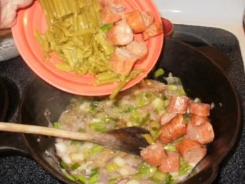 Suppe- Spargel Creme Suppe mit Shrimp und geraeucherte Wurst   -   Gut wenn es draussen kuehl ist - Rezept - Bild Nr. 5