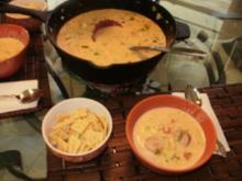 Suppe- Spargel Creme Suppe mit Shrimp und geraeucherte Wurst   -   Gut wenn es draussen kuehl ist - Rezept
