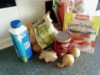 Rezept: Möhrensuppe mit Kokos & Ingwer Bild Nr. 2 Möhrensuppe mit Kokos & Ingwer - Rezept - Bild Nr. 2