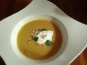 Möhrensuppe mit Kokos & Ingwer - Rezept