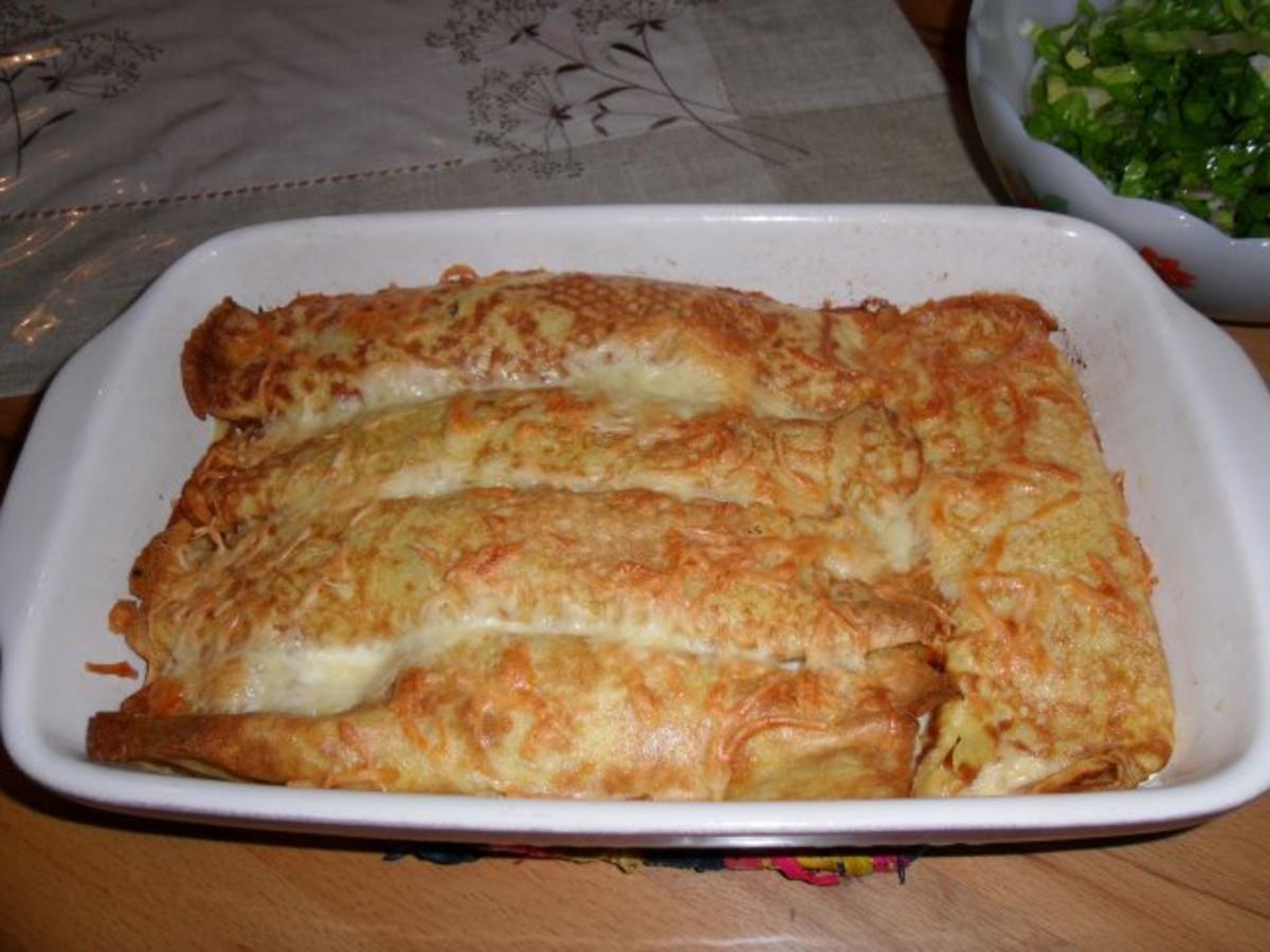 Pfannkuchen mit pikanter Fülle - einfach - von e5tz3u