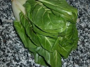 Rezept: Nackenkotelett mit Mangoldgemüse an Curry-Calvadosrahm Bild Nr. 4 Nackenkotelett mit Mangoldgemüse an Curry-Calvadosrahm - Rezept - Bild Nr. 4