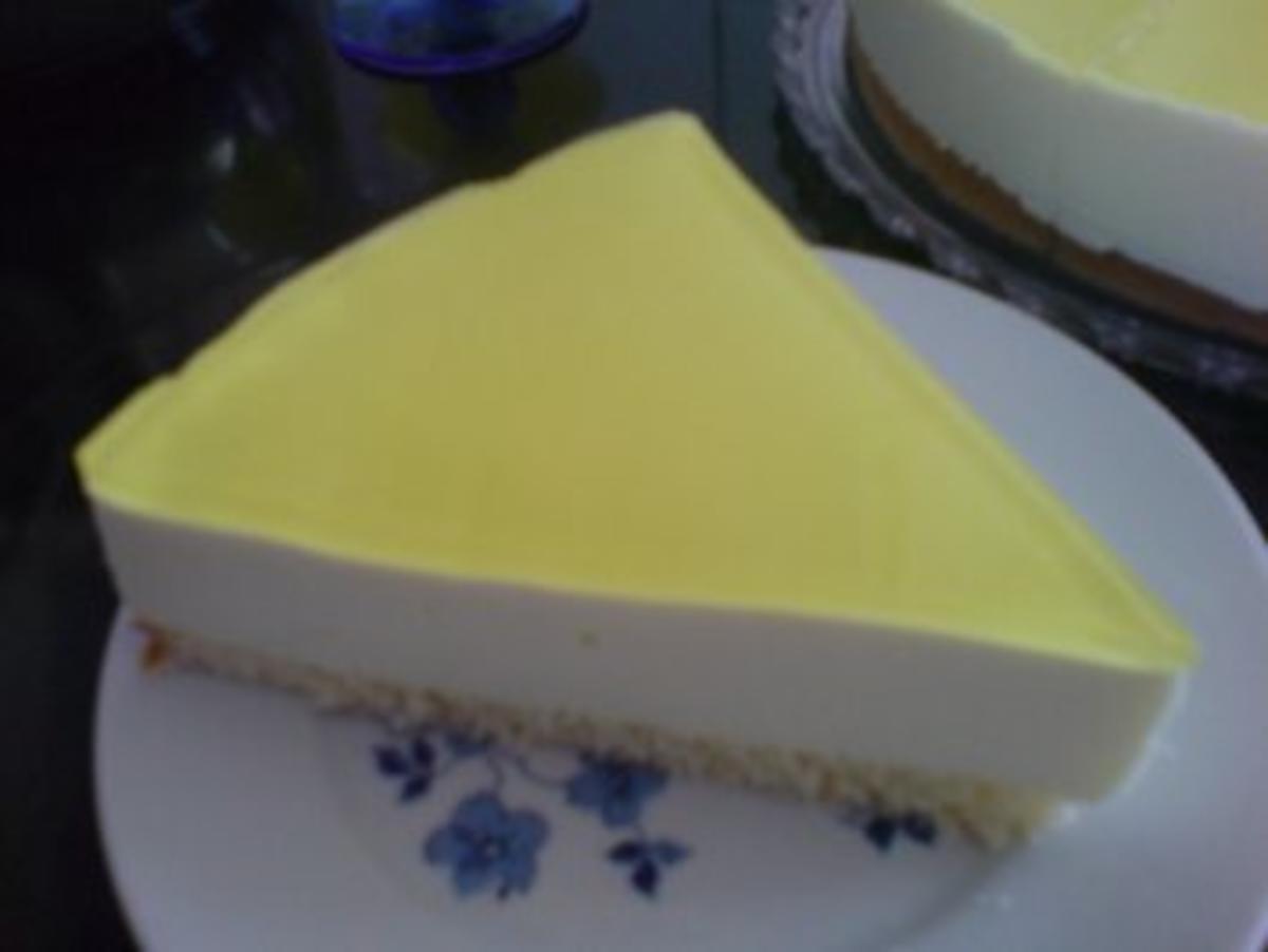 Zitronen-Quark-Sahne-Torte - Rezept - Bild Nr. 24