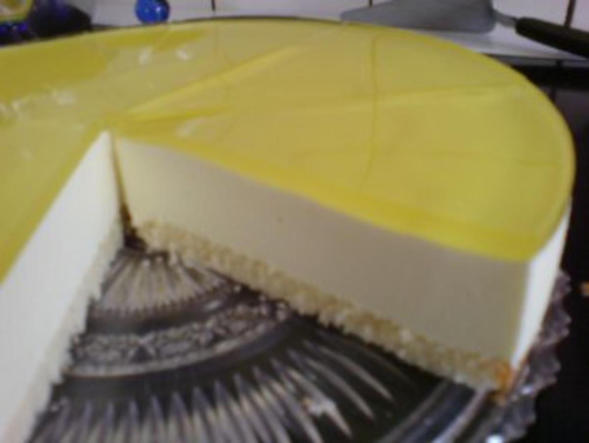 Zitronen-Quark-Sahne-Torte - Rezept - Bild Nr. 23
