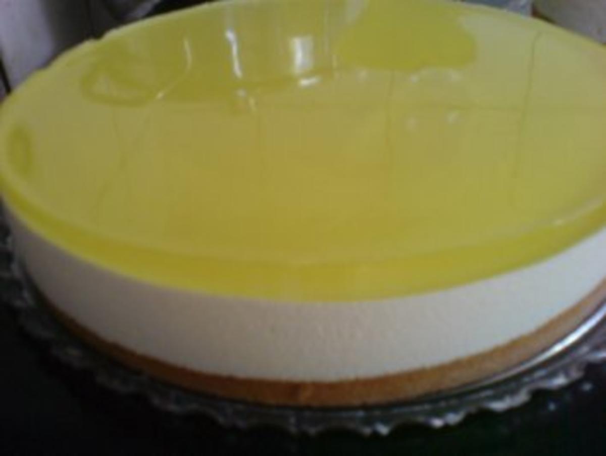 Zitronen-Quark-Sahne-Torte - Rezept - Bild Nr. 3