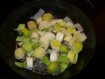 Aus dem Backofen-Kartoffel- Pilz - Auflauf - Rezept - Bild Nr. 4