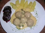 Könisgberger Klopse nach Rosis Männe Art (ne ehrlich, ich wurde heute nach einem langen Arbeitstag wirklich mit diesem Essen überrascht) - Rezept