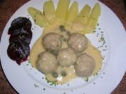 Könisgberger Klopse nach Rosis Männe Art (ne ehrlich, ich wurde heute nach einem langen Arbeitstag wirklich mit diesem Essen überrascht) - Rezept
