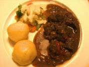Fleisch: Rotweingulasch - Rezept
