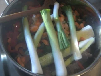 Rezept: Fleisch: Rotweingulasch Bild Nr. 2 Fleisch: Rotweingulasch - Rezept - Bild Nr. 2