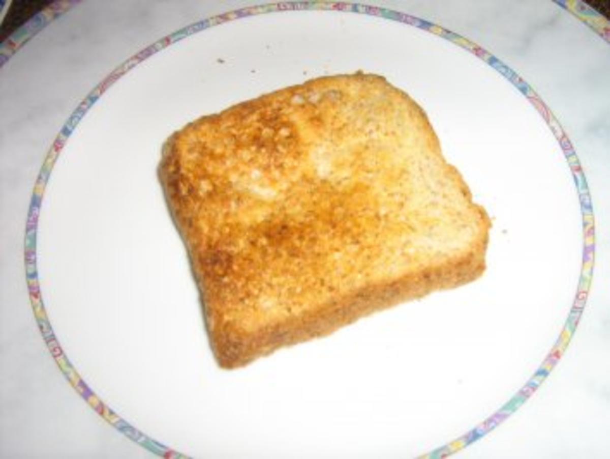 Gebackener Leberkäse auf Toast, mit Ziegenkäse und Ei - Rezept - Bild Nr. 4