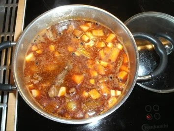 Fleisch: Schweinebäckchen geschmort - Rezept - Bild Nr. 3