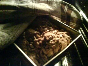 Rezept: VollkornBrot selbst gemacht! ^^ Bild Nr. 2 VollkornBrot selbst gemacht! ^^ - Rezept - Bild Nr. 2