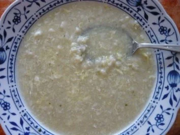 Rezept: Blumenkohlsüppchen mit Eistich Blumenkohlsüppchen mit Eistich - Rezept