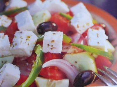 Rezept: Griechischer Bauernsalat Griechischer Bauernsalat - Rezept