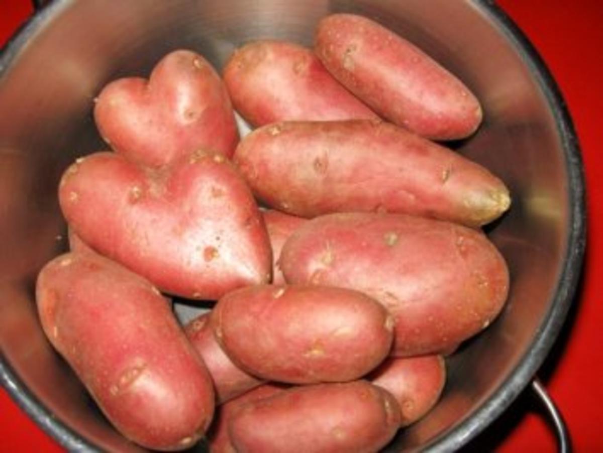 Warmer Kartoffelsalat mit Kasseler-Lachse - Rezept - Bild Nr. 2