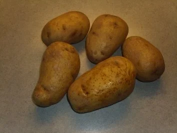 Rezept: Überbackene Käsekartoffeln Bild Nr. 2 Überbackene Käsekartoffeln - Rezept - Bild Nr. 2