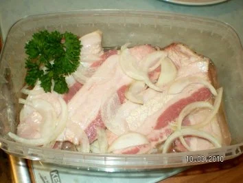 Rezept: Schweinebauch eingelegt Schweinebauch eingelegt - Rezept
