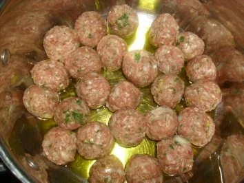 Fleischklößchensuppe - Rezept - Bild Nr. 4