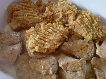 Rezept: Schweinemedaillons mit Orangeat-Kruste und Pfeffer-Rahmsoße Bild Nr. 10 Schweinemedaillons mit Orangeat-Kruste und Pfeffer-Rahmsoße - Rezept - Bild Nr. 10