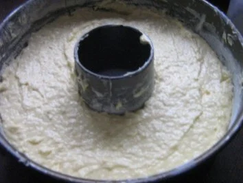 Eierlikör-Kokoskuchen mit Mohnfüllung marmoriert - Rezept - Bild Nr. 4