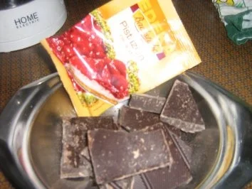 Eierlikör-Kokoskuchen mit Mohnfüllung marmoriert - Rezept - Bild Nr. 7