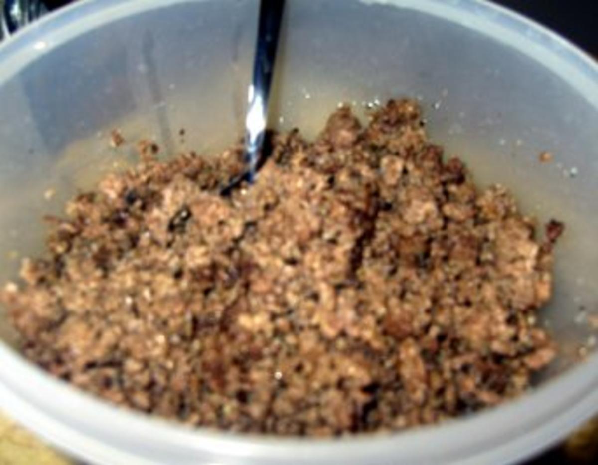 Ziegenkäse-Hackfleischtaschen mit Joghurt-Knoblauch-Minz-Sauce - Rezept - Bild Nr. 6