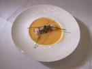 Melonensuppe mit Mozarellapäckchen - Rezept