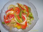 Bunter Paprikasalat - Rezept