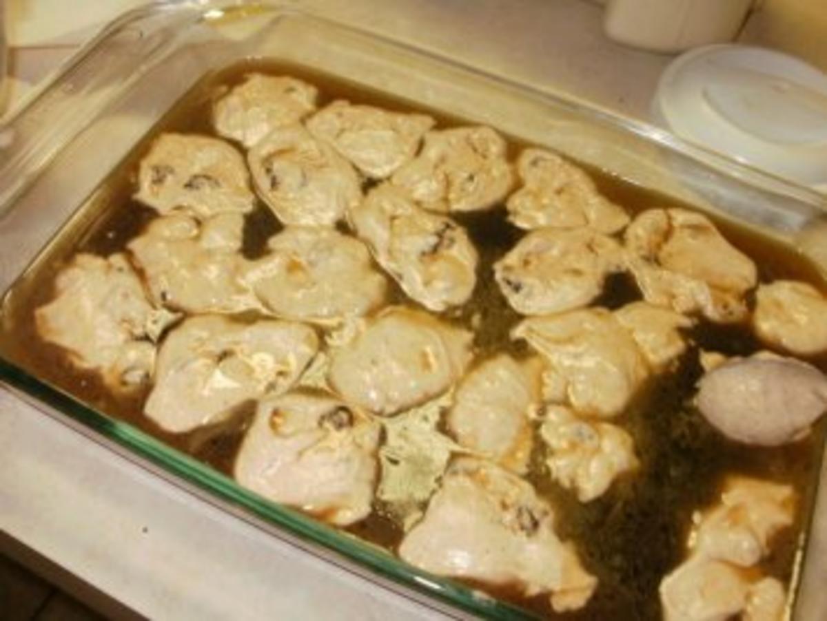 Pudding: Rosinen Pudding - ein altes Rezept von dem Sklaven Kochbuch - Pudding schwimmt in eigener Fluessigkeit - Rezept - Bild Nr. 5