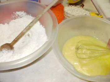 Muffins: Haferflocken mit Fruechten - Amerikanisch  - wenn man keine Zeit hat fuer Fruehstueck - Rezept - Bild Nr. 2