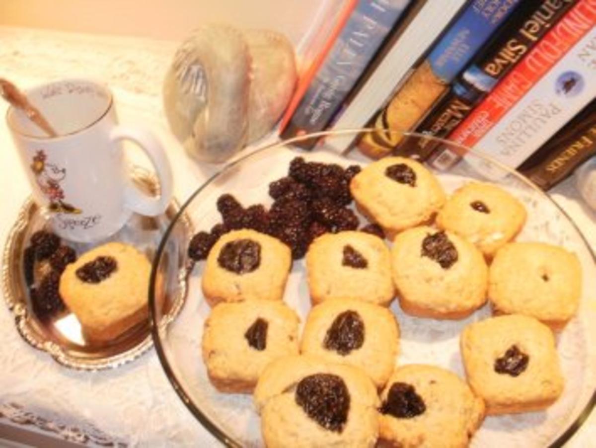 Muffins: Haferflocken mit Fruechten - Amerikanisch  - wenn man keine Zeit hat fuer Fruehstueck - Rezept