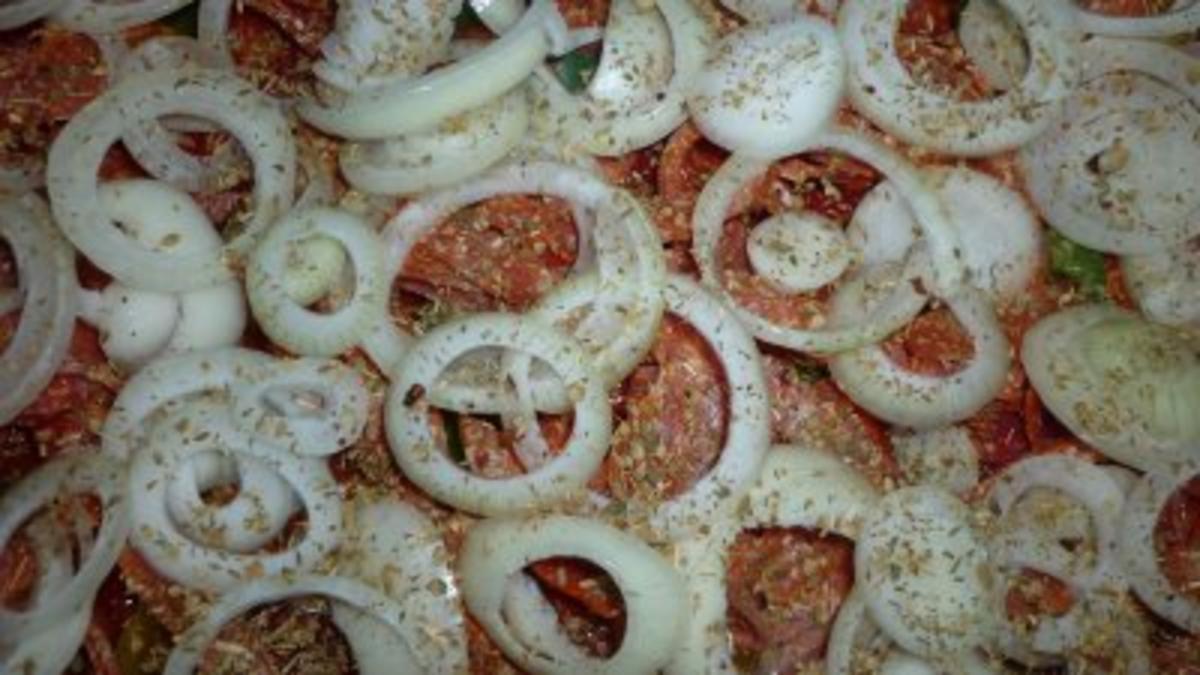 Scharfe " Salame di Napoli " Pizza - Rezept - Bild Nr. 4