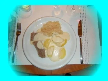 Tafelspitz mit Kartoffeln, Sauerkraut und Meerrettichsoße - Rezept - Bild Nr. 2