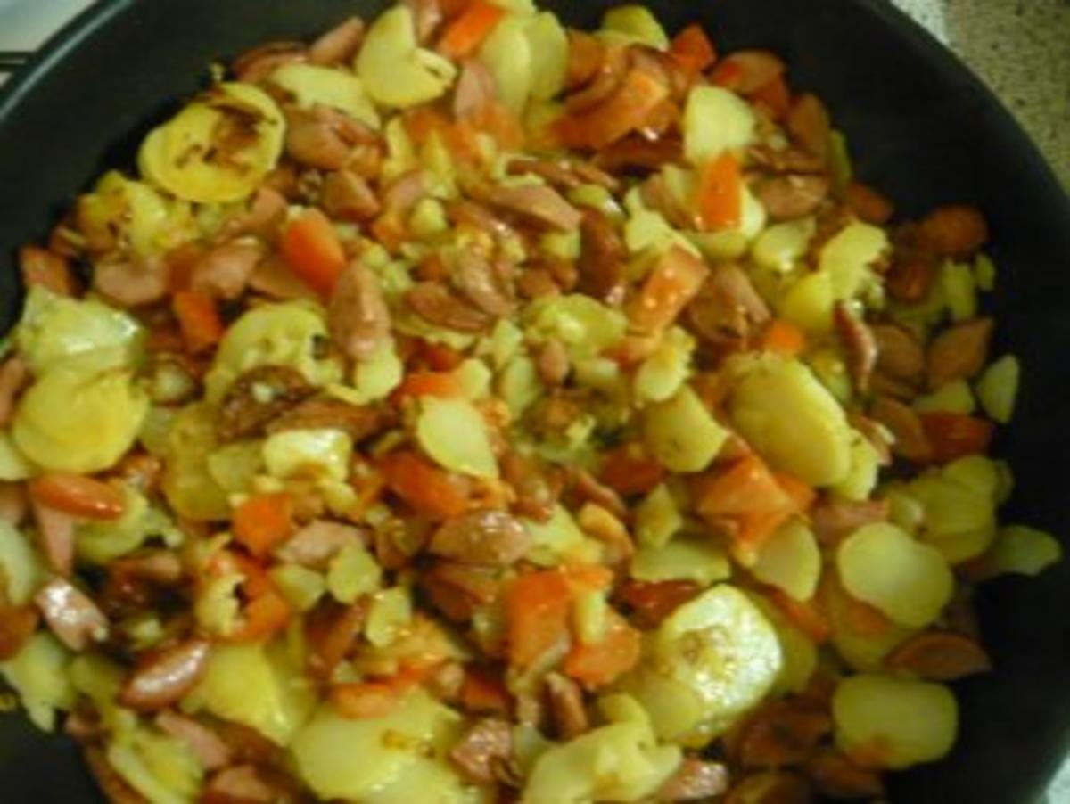Bratkartoffeln mit Gurkensalat - Rezept - Bild Nr. 9