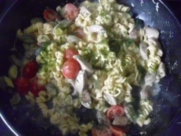 Nudel-Bratwurstpfanne - Rezept - Bild Nr. 9