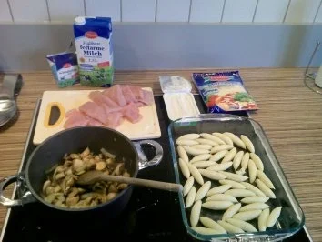 "HAUPTGERICHT" Schupfnudelauflauf - Rezept - Bild Nr. 2