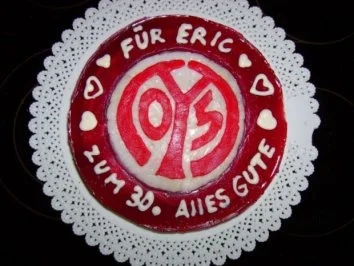 Kuchen: Kirsch Quark  Torte... für einen *Mainzer* Fußball Fan - Rezept