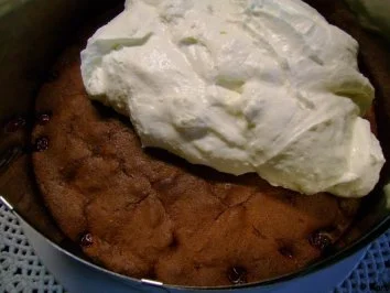 Kuchen: Kirsch Quark  Torte... für einen *Mainzer* Fußball Fan - Rezept - Bild Nr. 7