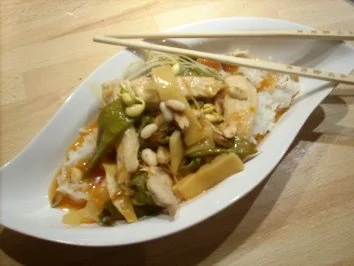 Rezept: Puten-Wok "Szechuan" Bild Nr. 2 Puten-Wok "Szechuan" - Rezept - Bild Nr. 2