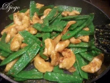 Rezept: Geschnetzeltes mit Zuckerschoten Bild Nr. 3 Geschnetzeltes mit Zuckerschoten - Rezept - Bild Nr. 3