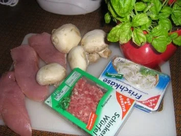 Schnitzelröllchen gefüllt mit Champignons - Rezept - Bild Nr. 2