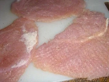 Schnitzelröllchen gefüllt mit Champignons - Rezept - Bild Nr. 3