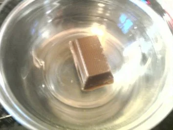 Rezept: Nuss-Nougat-Pralinen Bild Nr. 3 Nuss-Nougat-Pralinen - Rezept - Bild Nr. 3